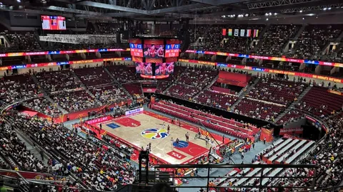 CBA常规赛第十三轮最佳五人：胡金秋领衔，吉伦沃特、利夫、盖利、约克入选