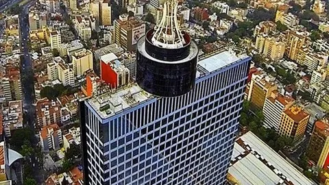 阿隆索临危受命，皇马帅位争夺战爆发，齐达内与瓜迪奥拉，谁将执掌教鞭？